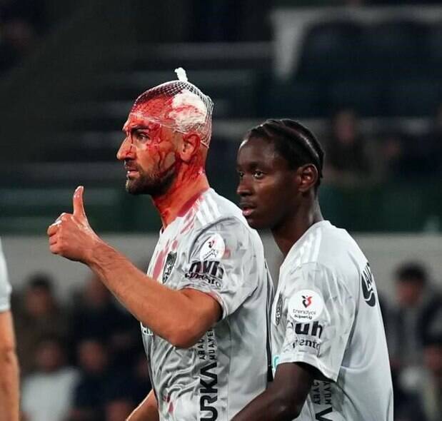 مهاجم سابق پرسپولیس غرق در خون شد + عکس 2