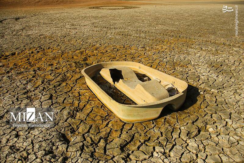 عکس / خشکسالی بند عبدل آباد و مرگ هزاران ماهی 3