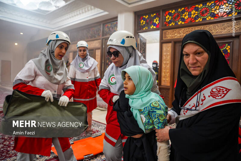 عکس / مانور امداد و نجات در حرم شاهچراغ (ع) 8