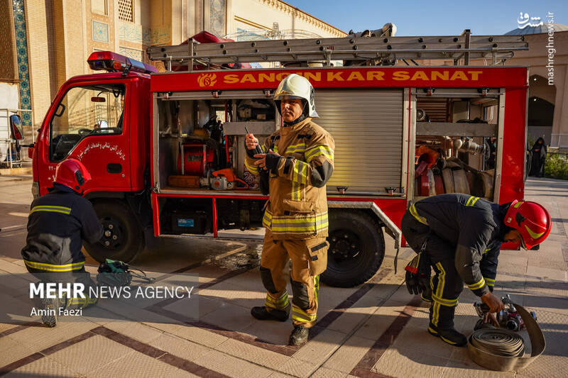 عکس / مانور امداد و نجات در حرم شاهچراغ (ع) 5