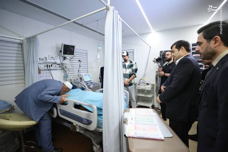 عیادت وزیر ورزش از صابر کاظمی + عکس 2