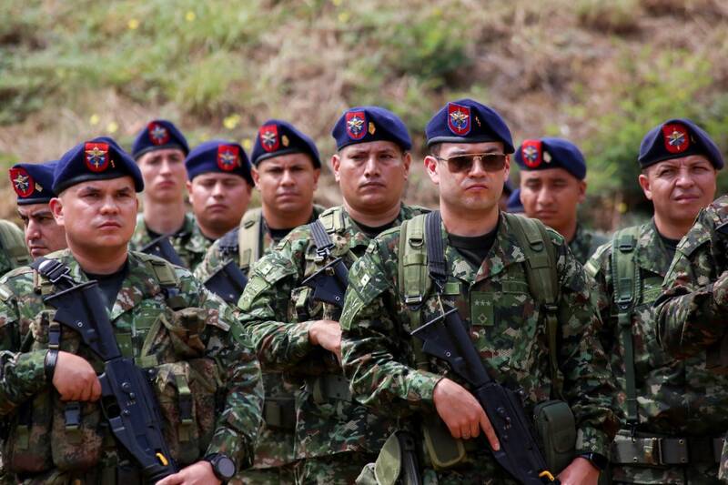 كلمبيا،تحويل،كلمبيايي،سانچز،تبهكار