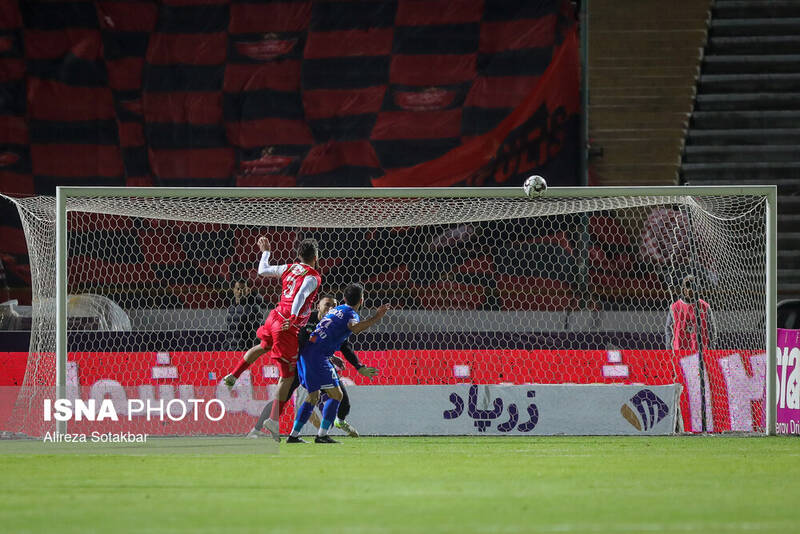 دربي،ميزباني،ورزشگاه