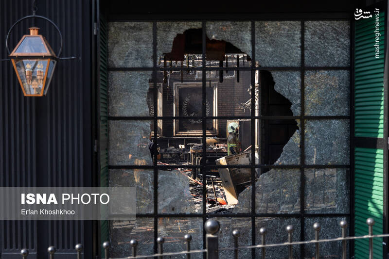 عکس / آتش‌سوزی یک رستوران در شهرک غرب 26