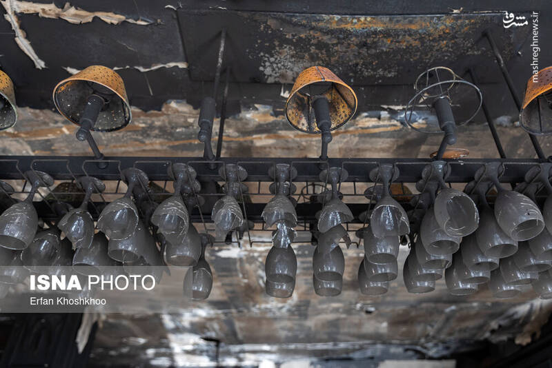 عکس / آتش‌سوزی یک رستوران در شهرک غرب 22