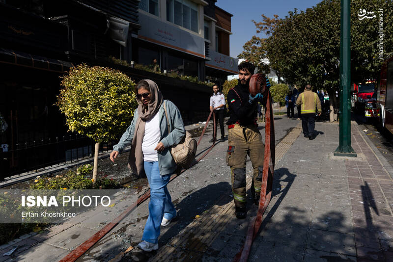 عکس / آتش‌سوزی یک رستوران در شهرک غرب 7