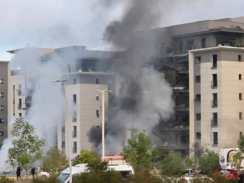 رمزگشایی از اشاره سخنگوی سپاه به حمله تک موشکی ایران به رژیم صهیونی/ تک موشک ایرانی به کدام هدف در سرزمین‌های اشغالی اصابت کرد؟/ اعتراف رسانه‌های عبری به تسلط کامل سپاه پاسداران بر آسمان رژیم اسرائیل در جنگ ۱۲ روزه +عکس و فیلم