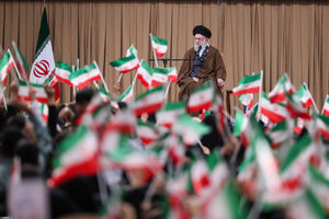 فیلم / توصیه رهبر انقلاب به بانوان و دختران درباره حجاب