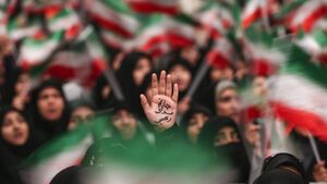 چرا پروژه براندازی در ایران جواب نداد