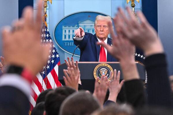 نيجريه،مسيحيان،دولت،كشور،كشتار،آمريكا،سوالي،دونالد،عمدتاً