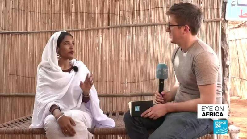 رمانتیک‌سازی آشوب با اسم رمز «زنانه»// خوش‌اقبالی آلاء صلاح و نرگس محمدی در جستن از تیر غیب!+عکس