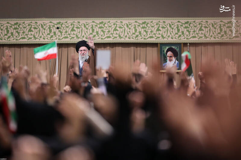 عکس/ دیدار هزاران دانشآموز و دانشجو با رهبر انقلاب