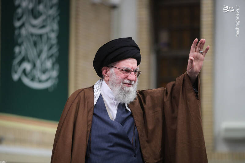 عکس/ دیدار هزاران دانشآموز و دانشجو با رهبر انقلاب