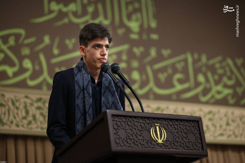 عکس/ دیدار هزاران دانشآموز و دانشجو با رهبر انقلاب