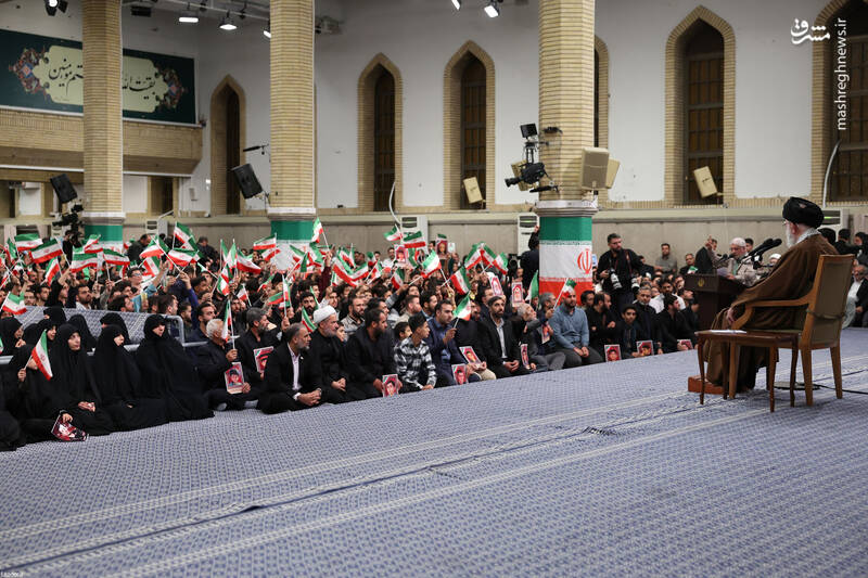 عکس/ دیدار هزاران دانشآموز و دانشجو با رهبر انقلاب