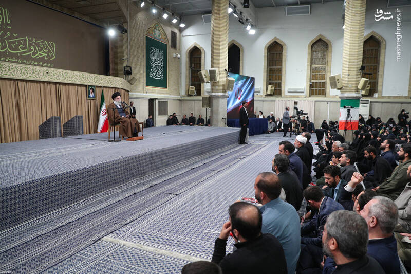 عکس/ دیدار هزاران دانشآموز و دانشجو با رهبر انقلاب