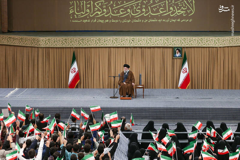 عکس/ دیدار هزاران دانشآموز و دانشجو با رهبر انقلاب