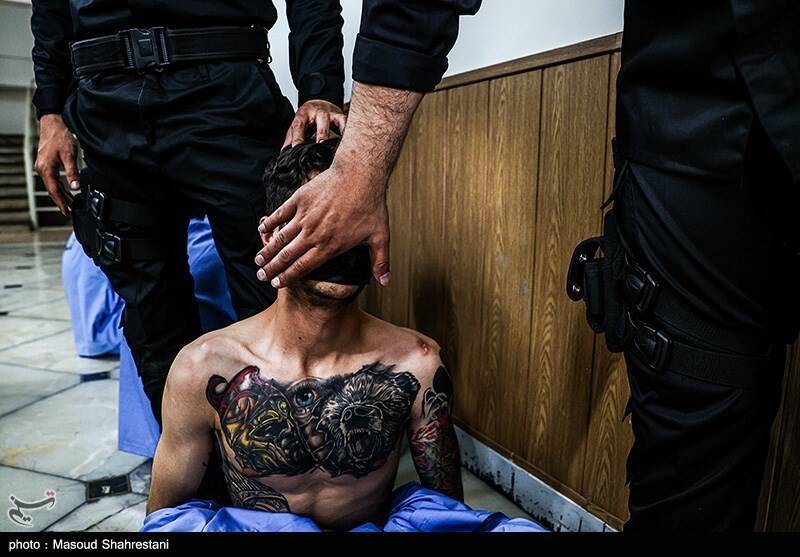 مأموران،سلاح،انتظامي،شهروندان،امنيت،عمومي