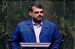 نماینده قم به صورت مشروط از توضیحات وزیر علوم قانع شد