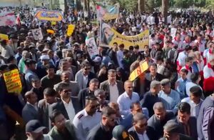 فیلم / راهپیمایی یوم‌الله 13 آبان در زاهدان