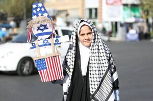 عکس / حضور دهه هشتادی و دهه نودی‌ها در راهپیمایی 13 آبان