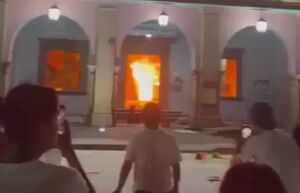 فیلم/ اعتراضات گسترده در مکزیک پس از ترور شهردار