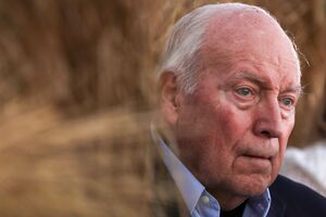 «دیک چنی»؛ از سفر به تهران تا طراحی لشکرکشی به غرب آسیا/ منفورترین سیاستمدار آمریکا هم خوراک مور و مار می‌شود!