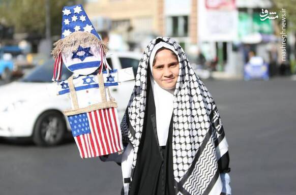 عکس/ حضور دهه هشتادی و دهه نودی‌ها در راهپیمایی ۱۳ آبان