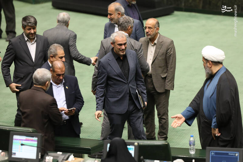 عکس / حواشی صحن علنی مجلس امروز 13 آبان 20
