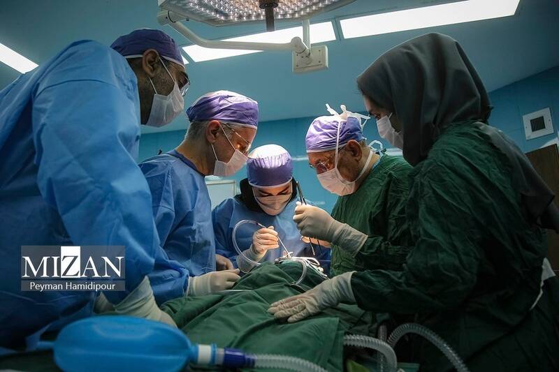 جراحي،معده،لاغري،كاهش،وزن،داروهاي،خون،لاپاراسكوپي،اشتها،تزريقي