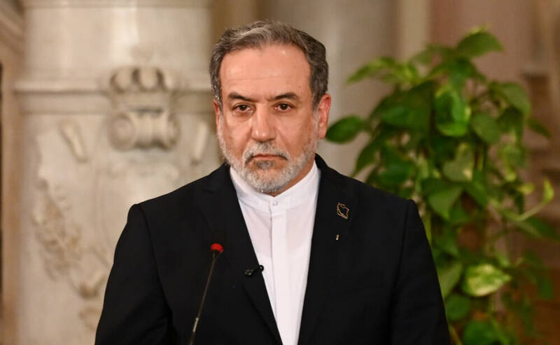 جايزه،نوبل،عراقچي،جنايات،رژيم،صلح