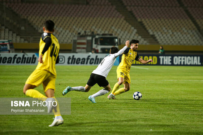 آخال،سپاهان،دقيقه،آريا،يوسفي،گل،نتيجه،بازي،تيم،توپ