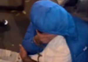 فیلم / دستگیری موبایل قاپ خیابان جمهوری تهران