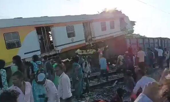 فیلم/ برخورد مرگبار ۲ قطار در هند