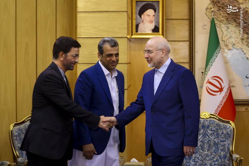 عکس / بدرقه رسمی رئیس مجلس برای سفر به پاکستان 6