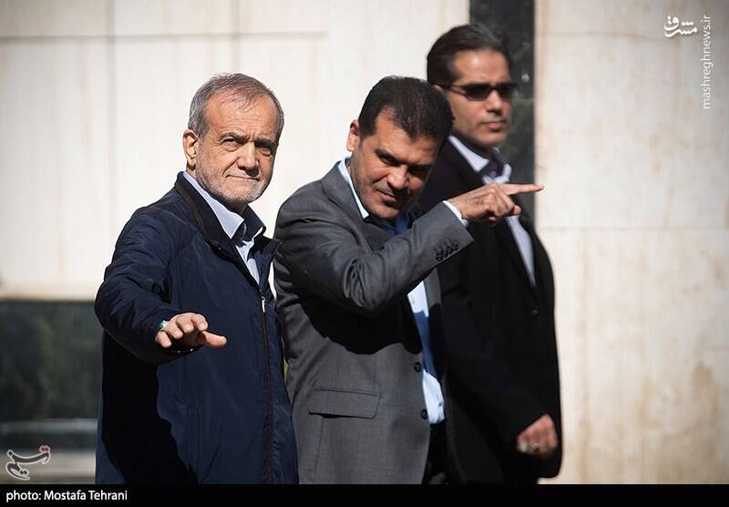 عکس / وزرای دولت در جمع خبرنگاران 9