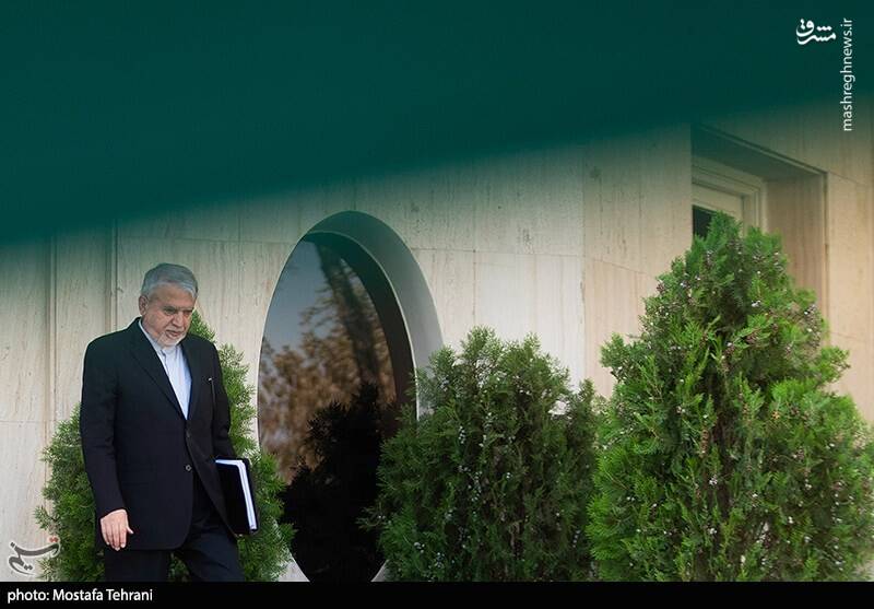 عکس / وزرای دولت در جمع خبرنگاران 8