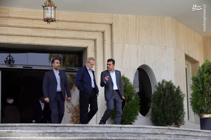 عکس / وزرای دولت در جمع خبرنگاران 2