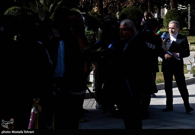 عکس / وزرای دولت در جمع خبرنگاران 14