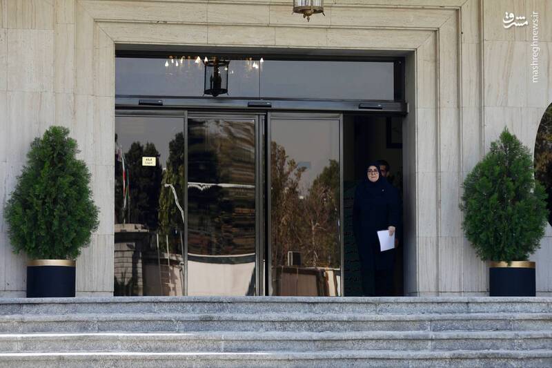 عکس / وزرای دولت در جمع خبرنگاران 5