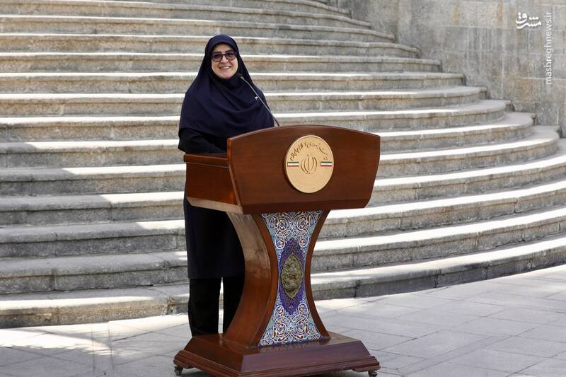 عکس / وزرای دولت در جمع خبرنگاران 24