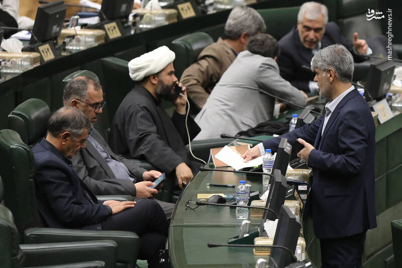 عکس / نشست چهارشنبه 14 آبان مجلس شورای اسلامی 30