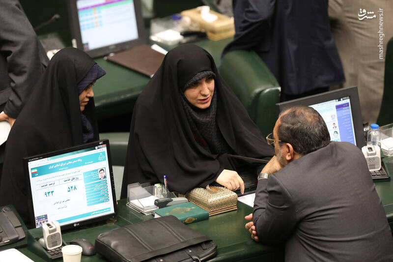 عکس / نشست چهارشنبه 14 آبان مجلس شورای اسلامی 18