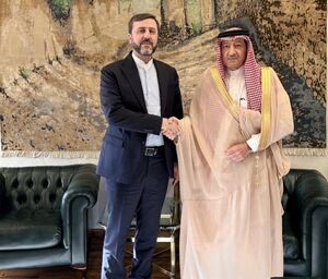 دیدار غریب‌آبادی با قائم مقام وزارت امور خارجه عربستان