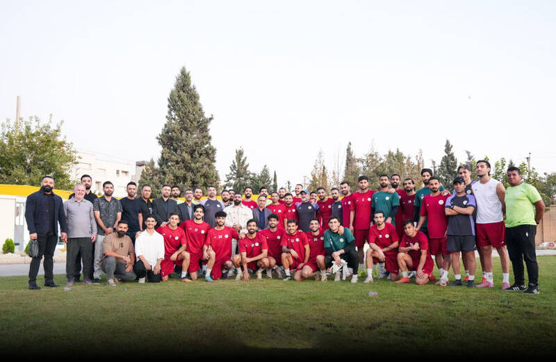 فیلم/ حضور هادی چوپان در تمرین تیم فجر شهید سپاسی شیراز