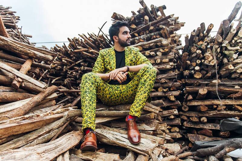 «زُهران ممدانی» کیست؟/ شهردار مسلمان نیویورک با پرچم فلسطین در یک دست و پرچم رنگین‌کمانی در دست دیگر/ تناقض یا چپ‌گرایی مترقی؟ +عکس و فیلم