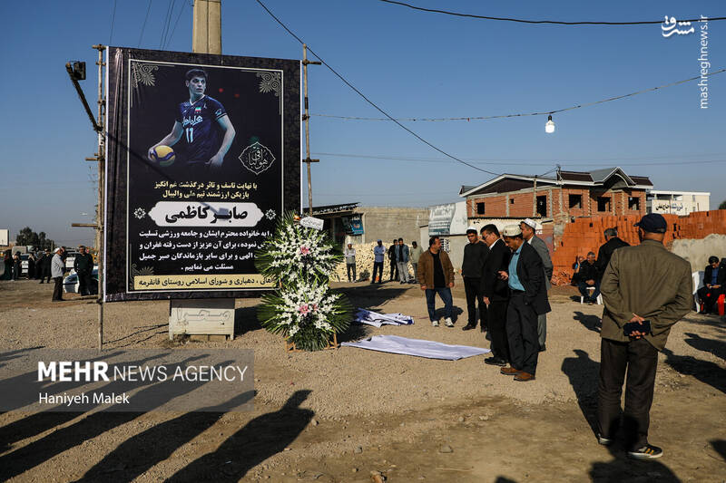 عکس / تشییع پیکر زنده‌یاد "صابر کاظمی" در آق قلا 4