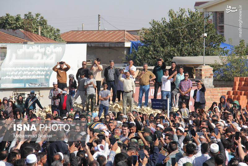 عکس / تشییع پیکر زنده‌یاد "صابر کاظمی" در آق قلا 26