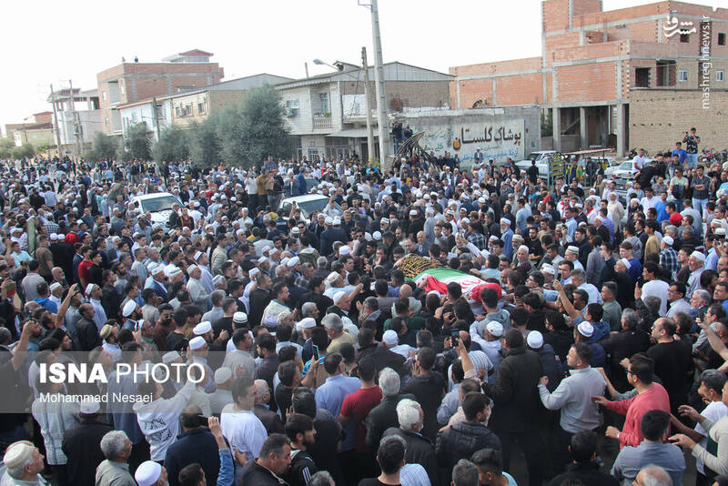 عکس / تشییع پیکر زنده‌یاد "صابر کاظمی" در آق قلا 25