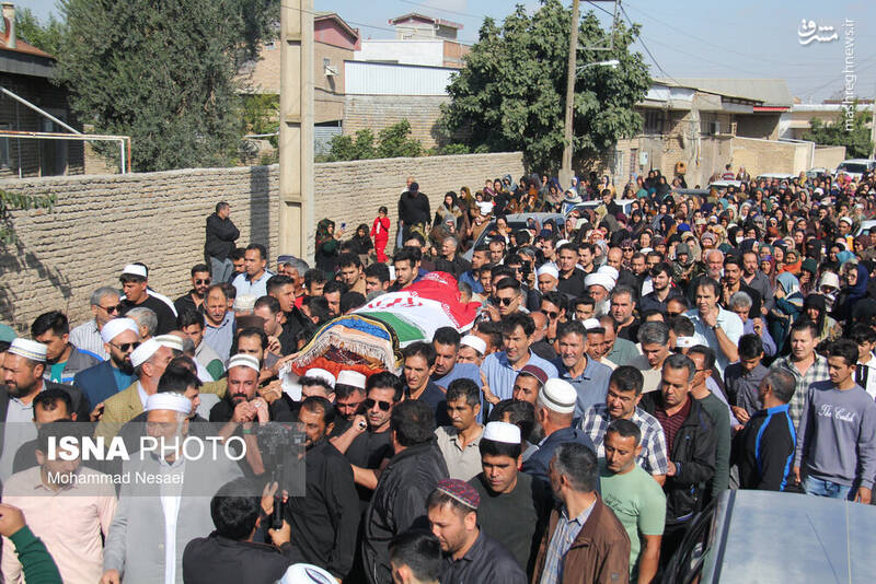 عکس / تشییع پیکر زنده‌یاد "صابر کاظمی" در آق قلا 10